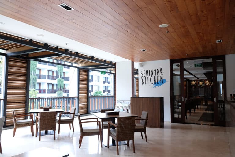 courtyard02