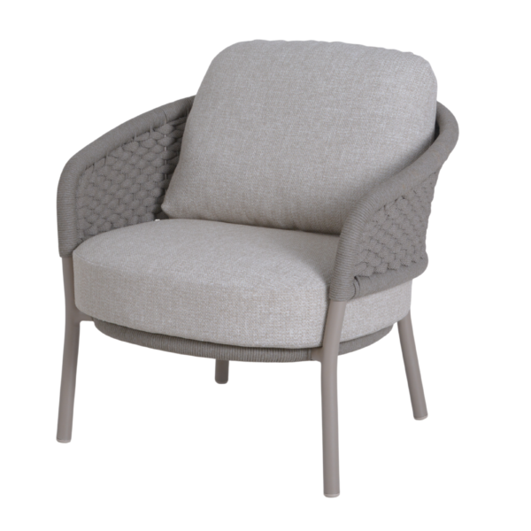 Meyrin Lounge Chair